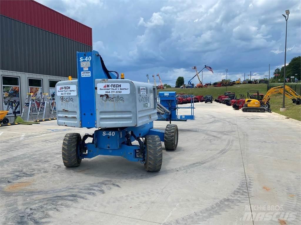 Genie S-40 Teleskop bomliftar