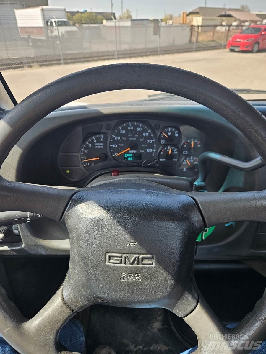 GMC C5500 Flakbilar