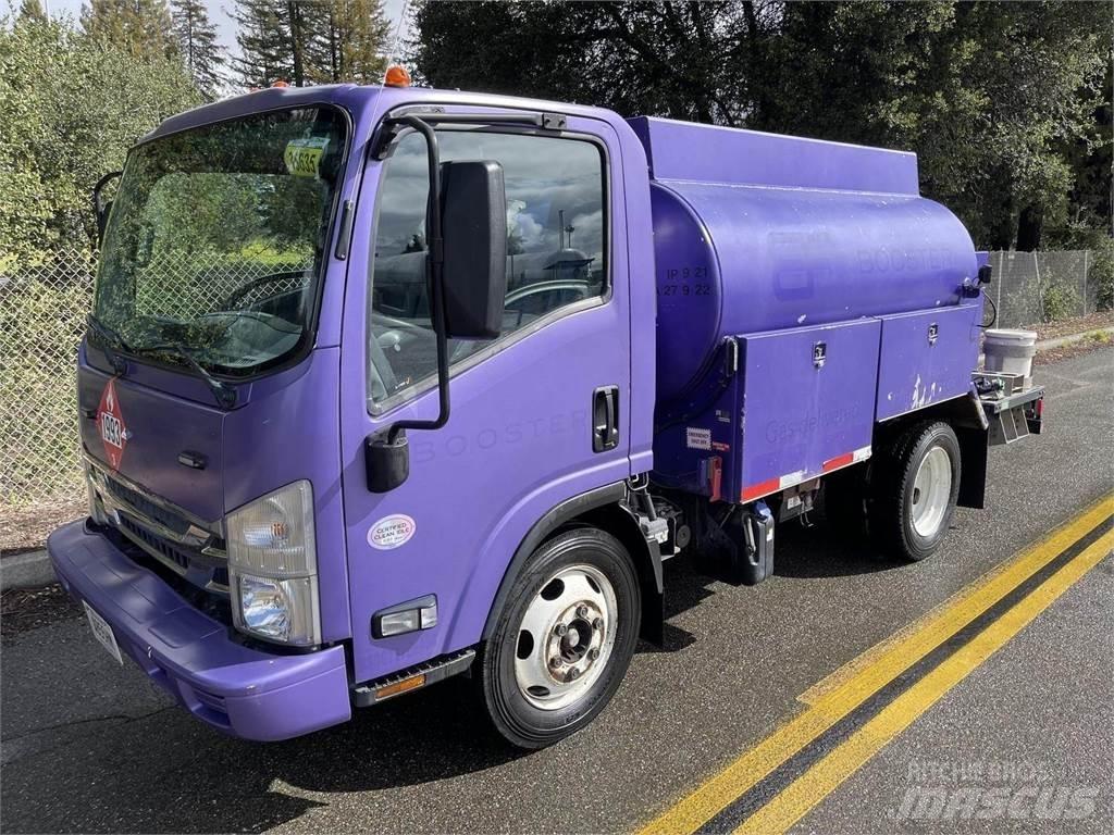Isuzu NPR Tankbilar