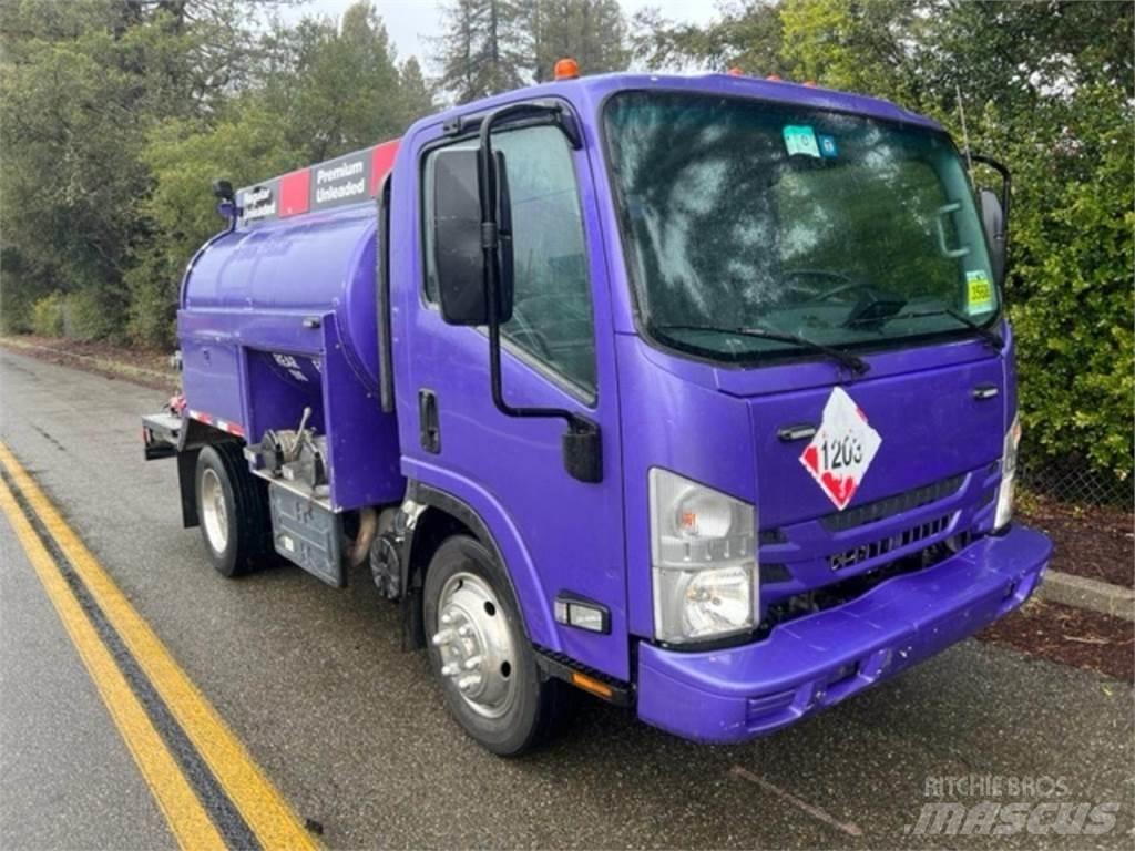 Isuzu NPR Tankbilar