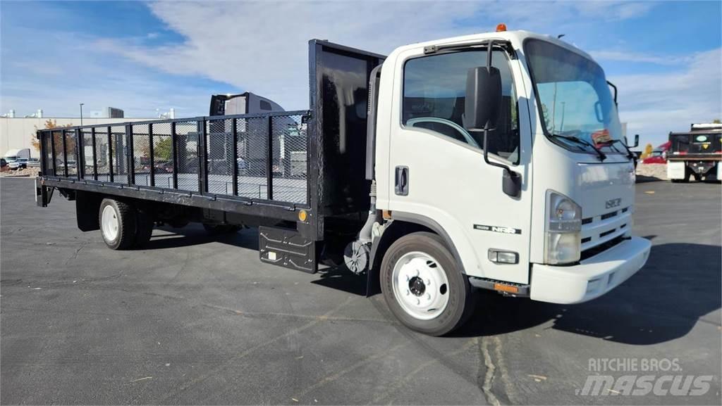 Isuzu NRR Djurtransporter