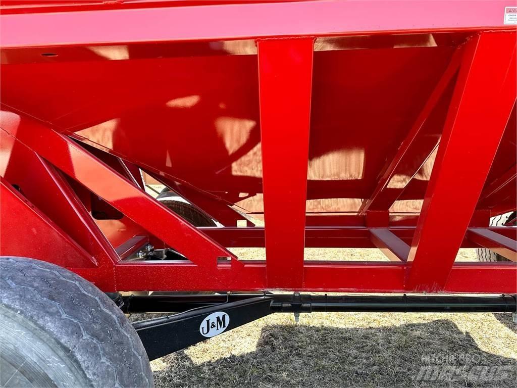 J&M 755SD Spannmålsvagnar