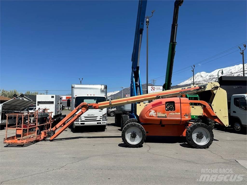 JLG 600AJ Teleskop bomliftar