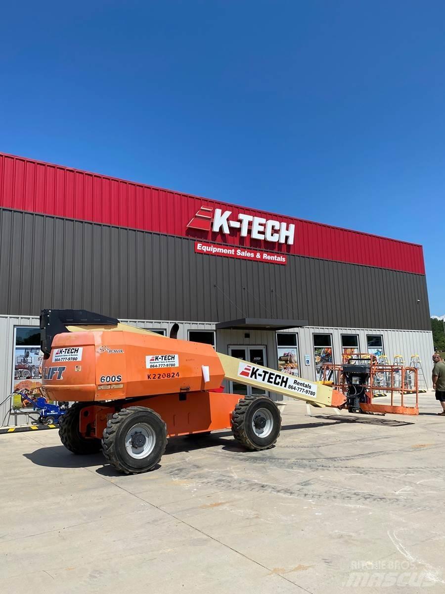 JLG 600S Teleskop bomliftar