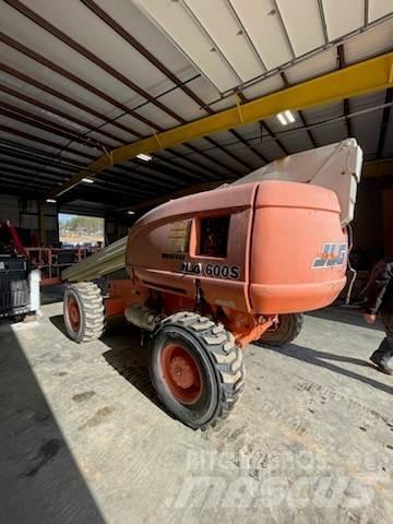 JLG 600S Teleskop bomliftar
