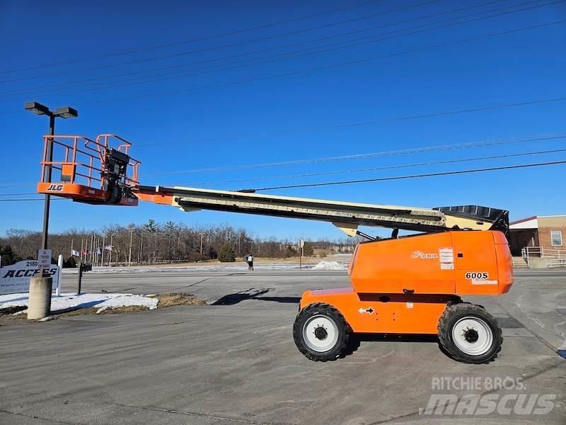 JLG 600S Teleskop bomliftar