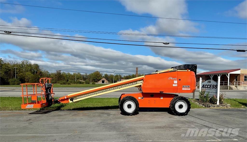 JLG 600S Teleskop bomliftar
