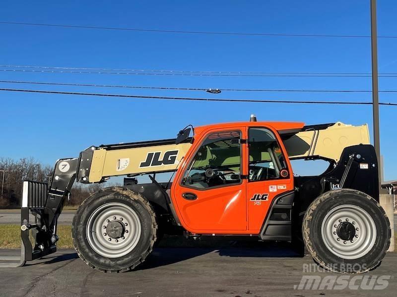 JLG 742 Teleskoplastare