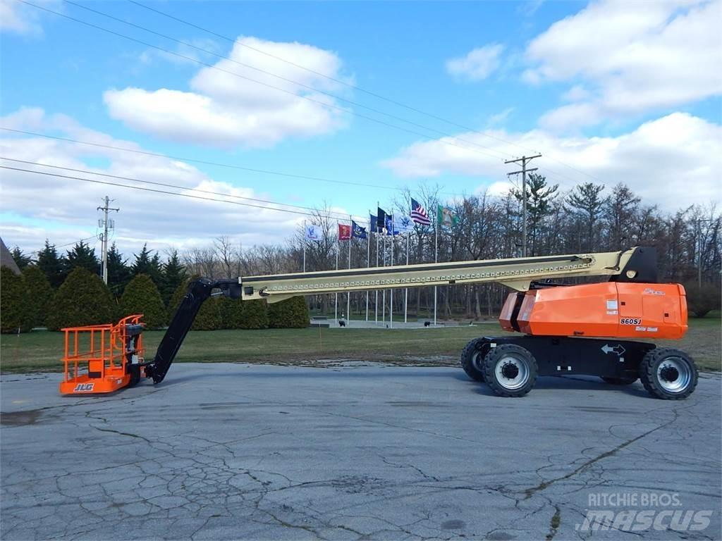 JLG 860SJ Teleskop bomliftar