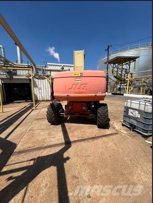JLG 860SJ Bomliftar