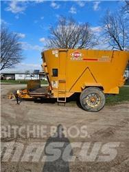 Kuhn 5144 Fullfodervagnar