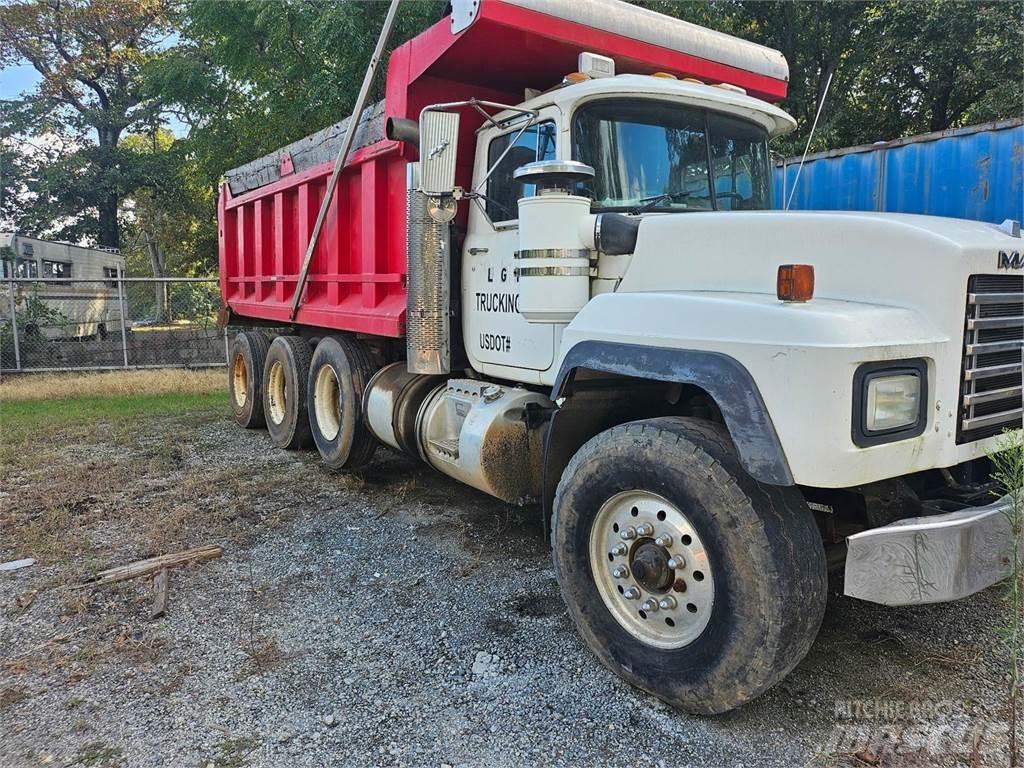 Mack 600RD Tippbilar