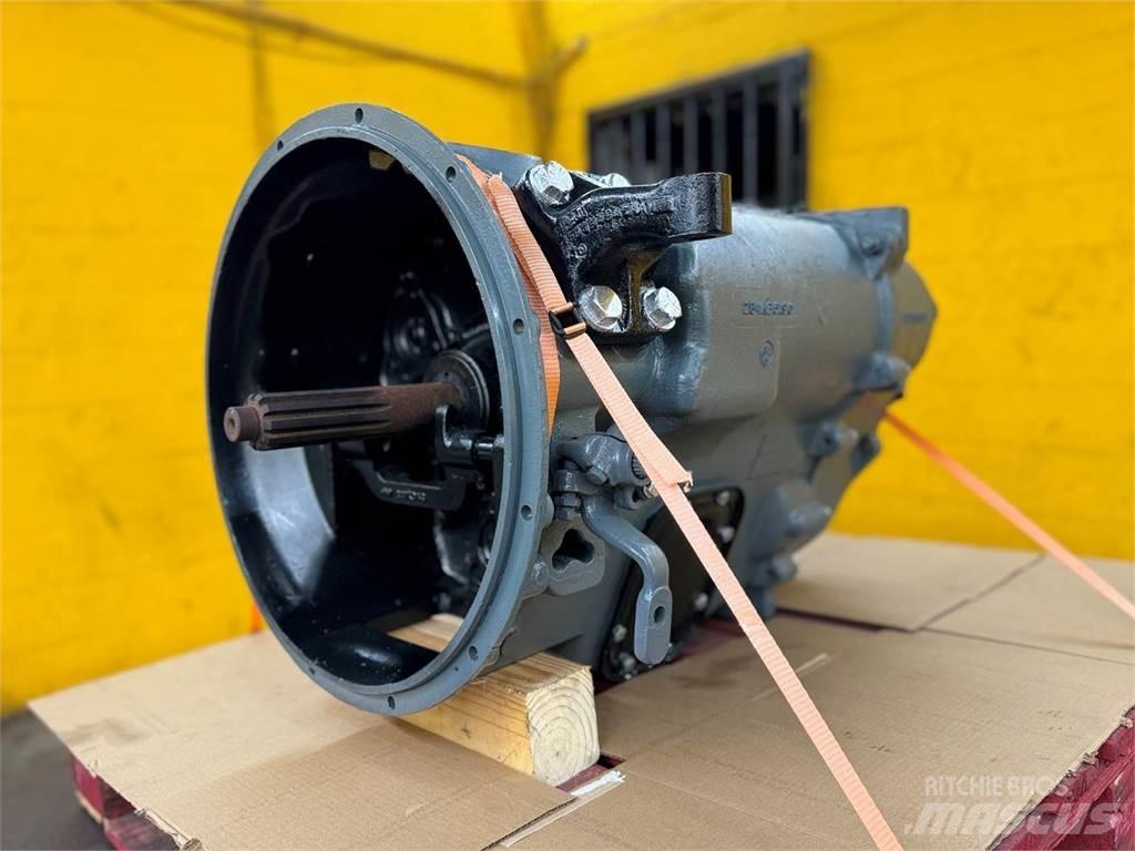 Mack T2100 Växellådor