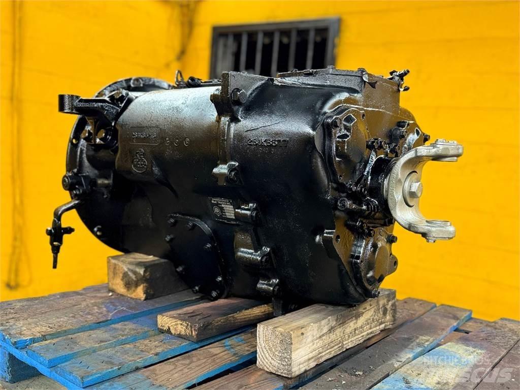 Mack T2100 Växellådor