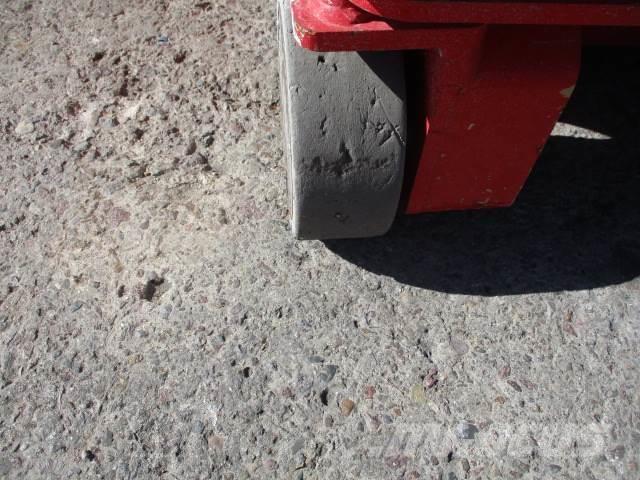 MEC 1330SE Saxliftar