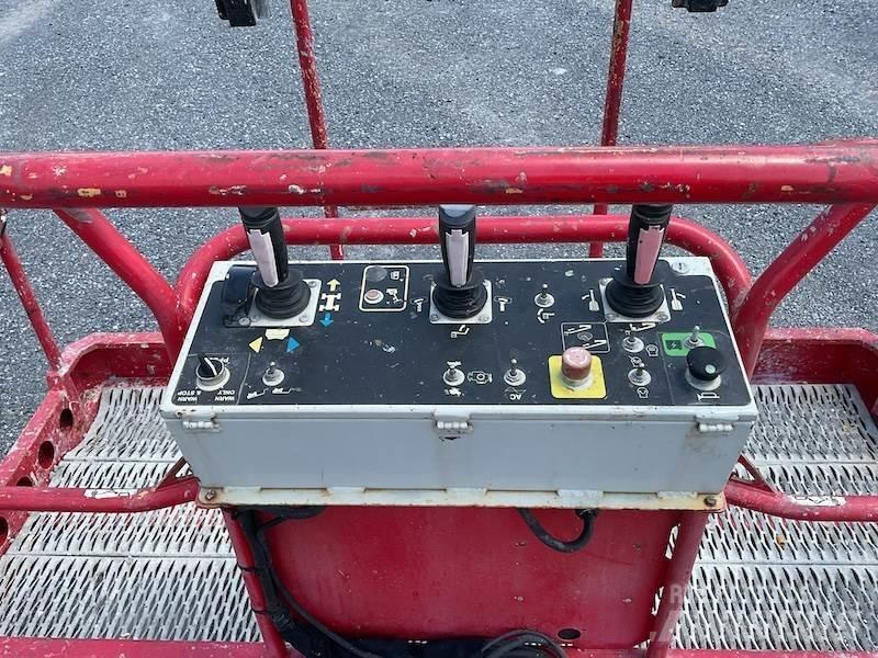 MEC 45J Teleskop bomliftar