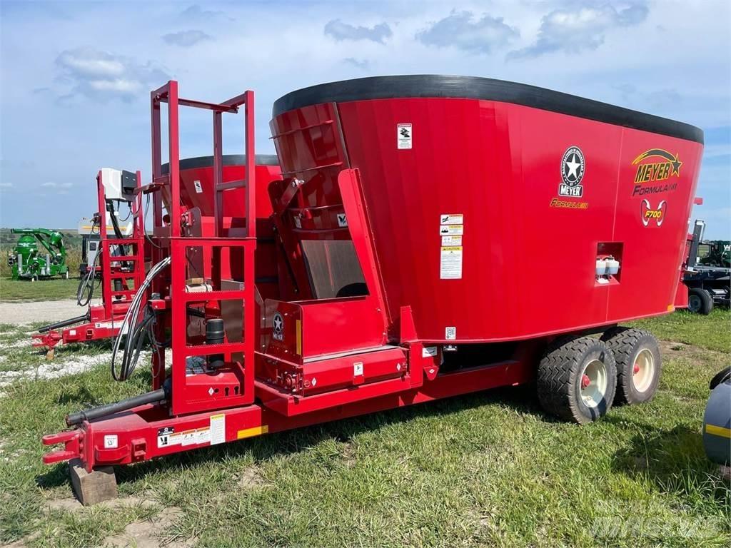 Meyer F700 Fullfodervagnar