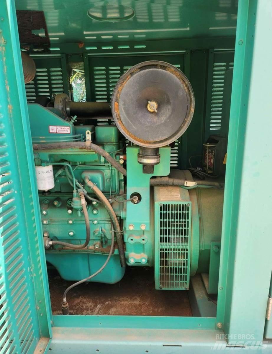 Onan 80 KW Dieselgeneratorer