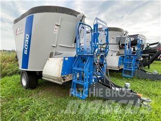 Penta 5030 Fullfodervagnar