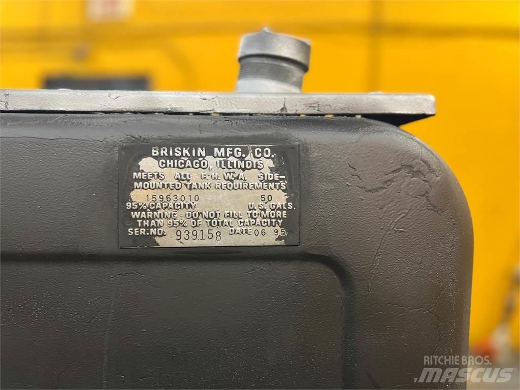  Unmarked Tankbilar