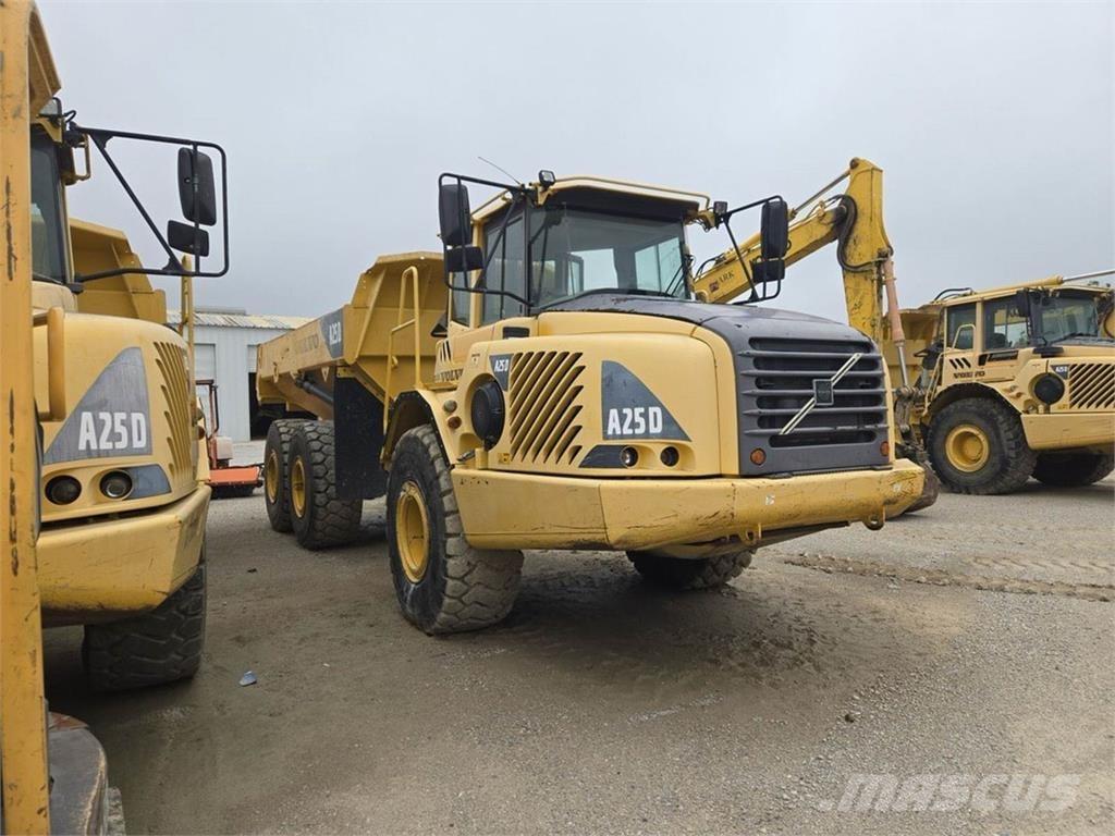 Volvo A25D Midjestyrd dumper