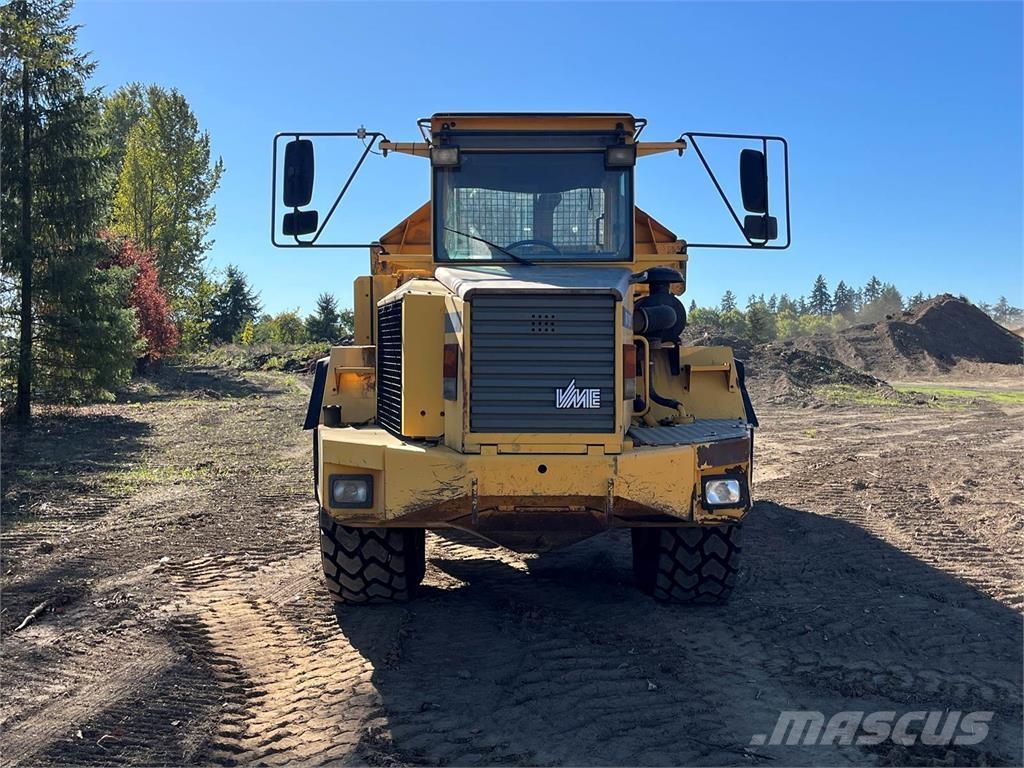 Volvo A30 Midjestyrd dumper