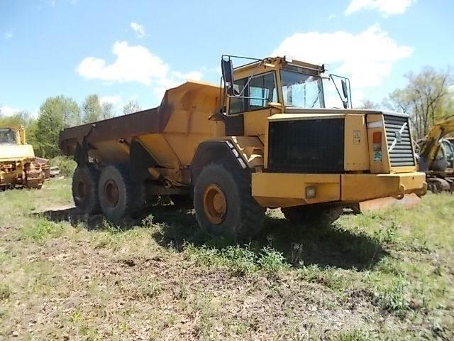 Volvo A35C Midjestyrd dumper