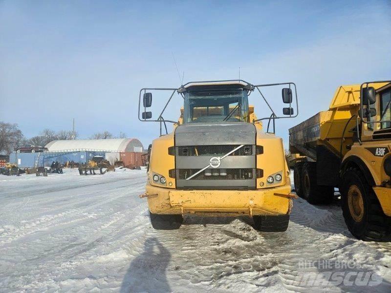 Volvo A35F Midjestyrd dumper