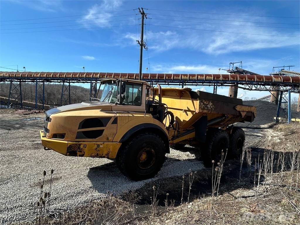 Volvo A40F Midjestyrd dumper
