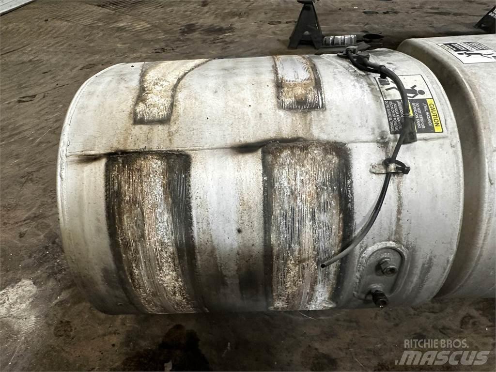 Volvo VNL Tankbilar