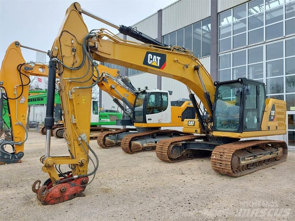CAT 323 Bandgrävare