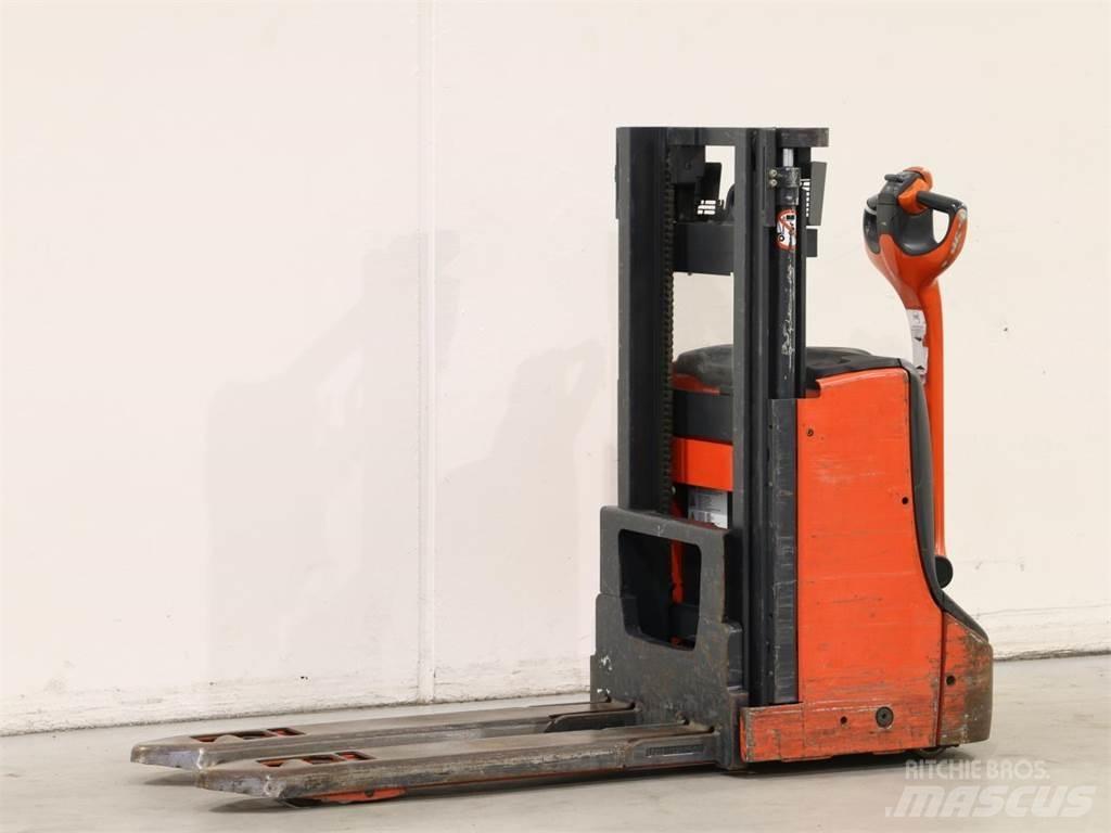 Linde D06/1160 Staplare-led