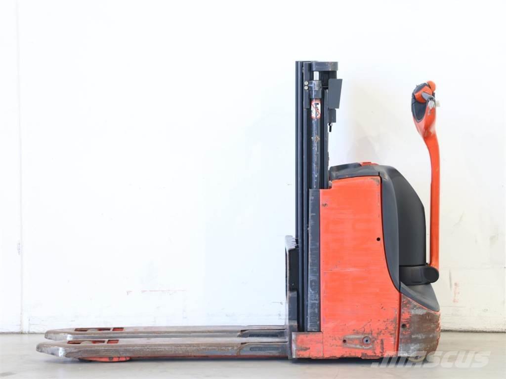 Linde D06/1160 Staplare-led