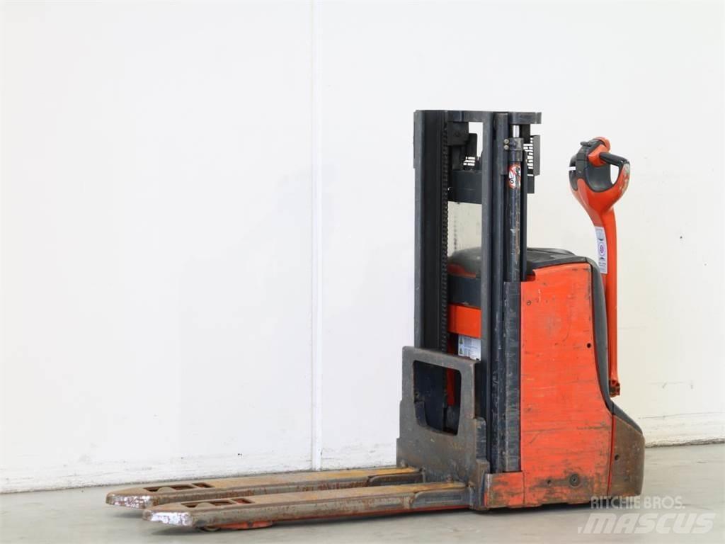 Linde D06/1160-00 Staplare-led
