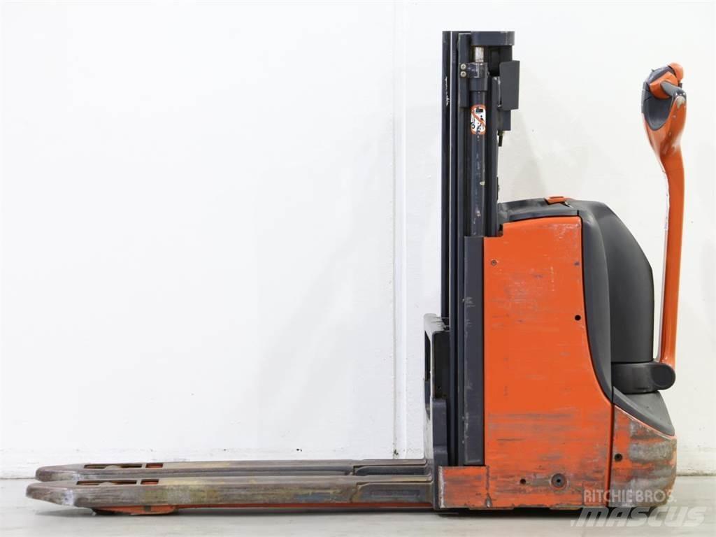 Linde D06/1160-00 Staplare-led