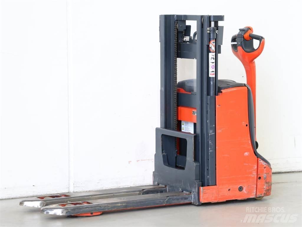 Linde D06/1160-00 Staplare-led