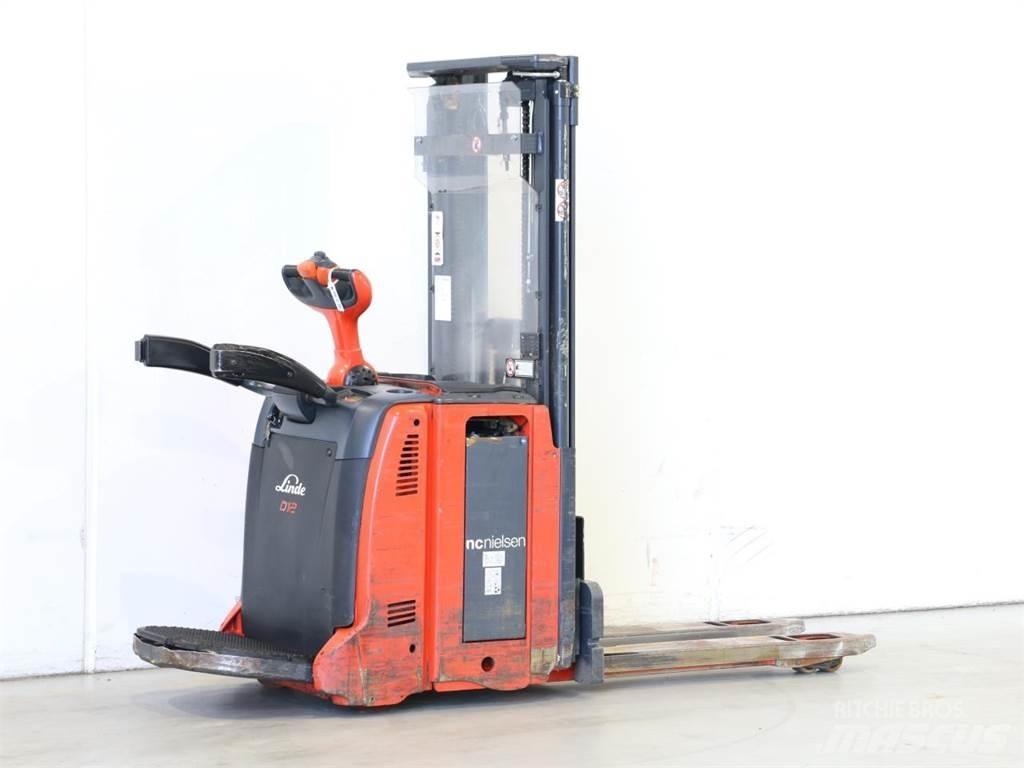 Linde D12AP/133 Staplare-led