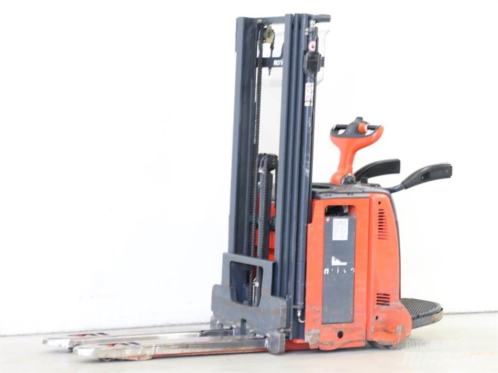 Linde D12AP/133 Staplare-led