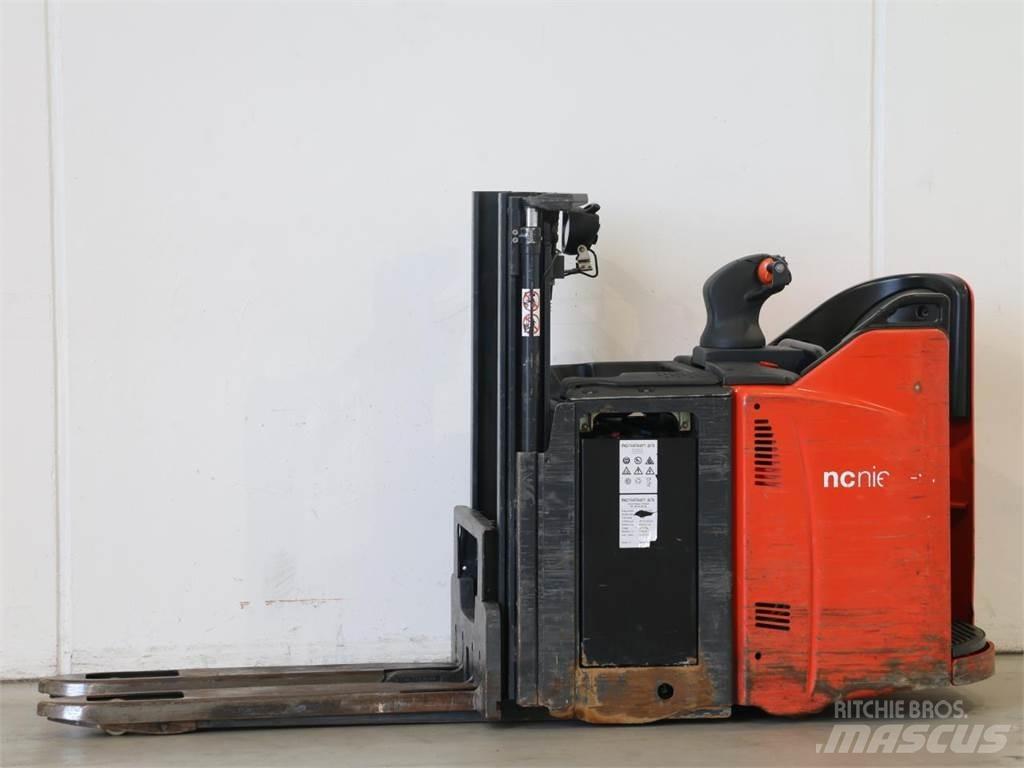 Linde D12HPSP/133-00 Staplare-led