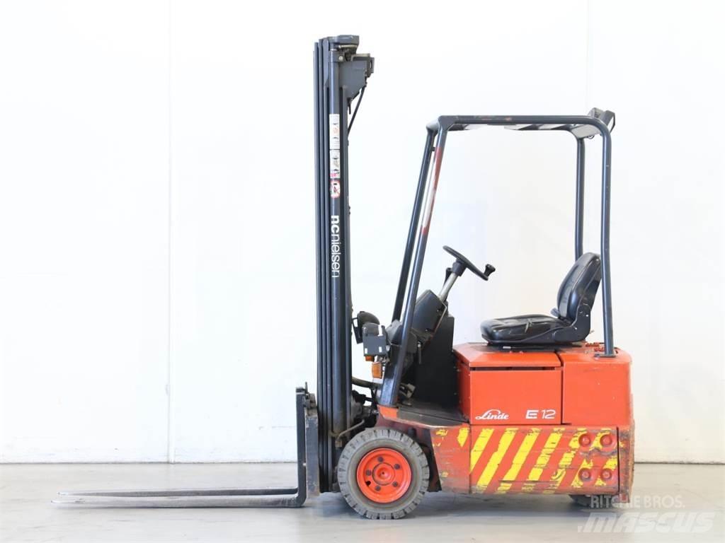 Linde E12/324 Elmotviktstruckar