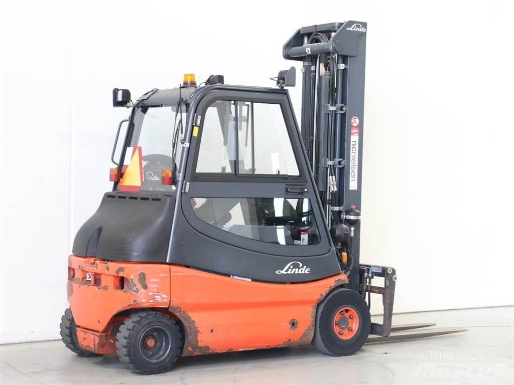 Linde E25/336-03 Elmotviktstruckar