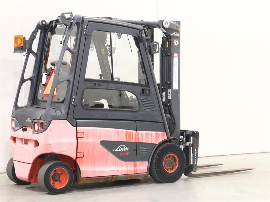 Linde E25/387 Elmotviktstruckar