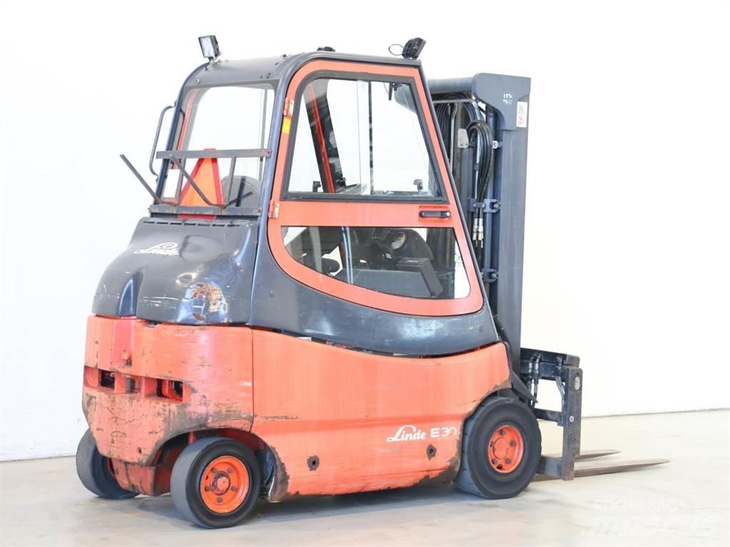 Linde E25-600/336 Elmotviktstruckar