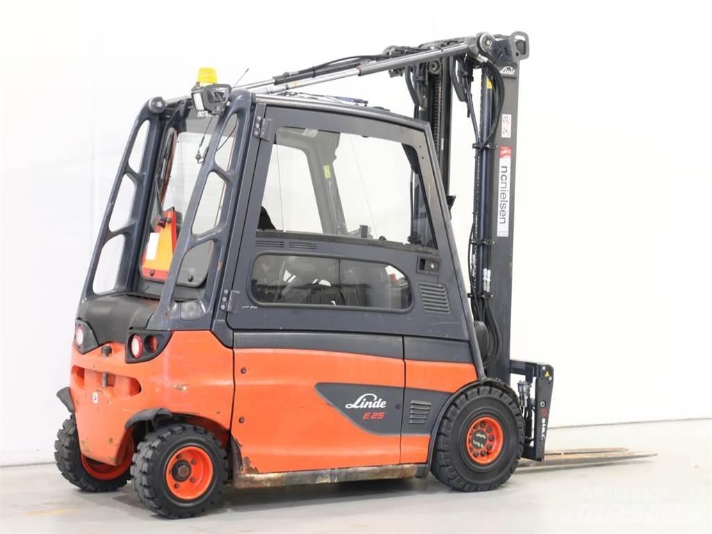 Linde E25L/387 Elmotviktstruckar