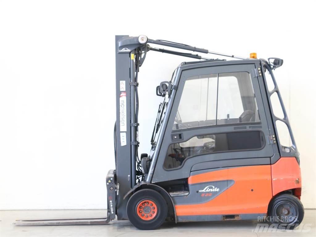 Linde E25L/387 Elmotviktstruckar