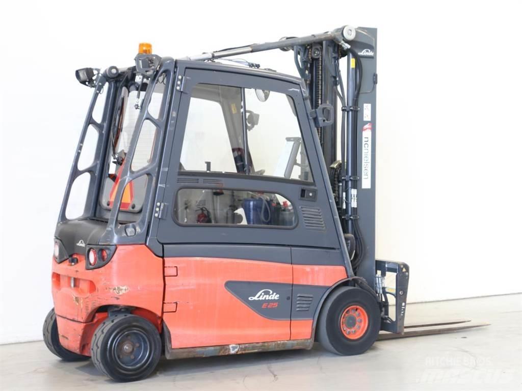Linde E25L/387 Elmotviktstruckar