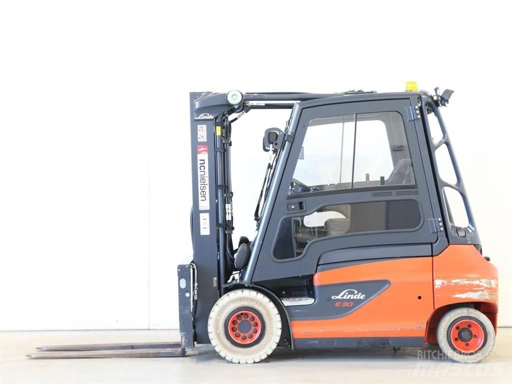 Linde E30/387 Elmotviktstruckar