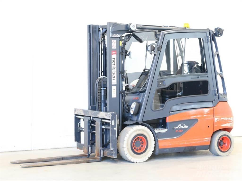 Linde E30/387 Elmotviktstruckar