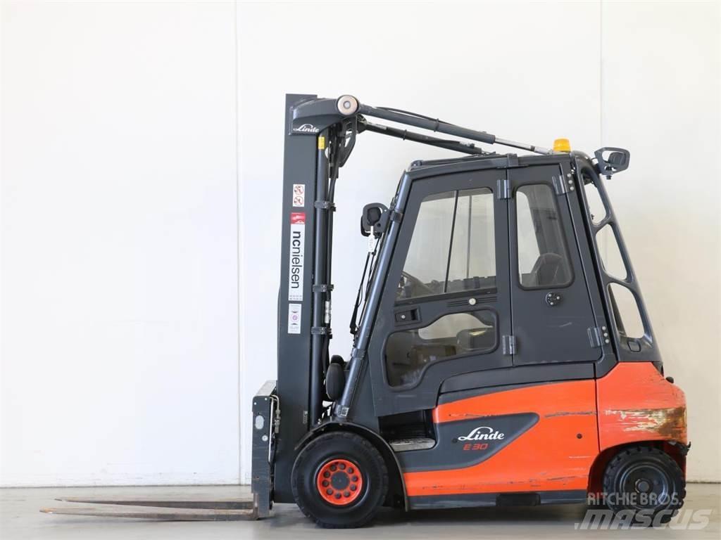 Linde E30/387 Elmotviktstruckar