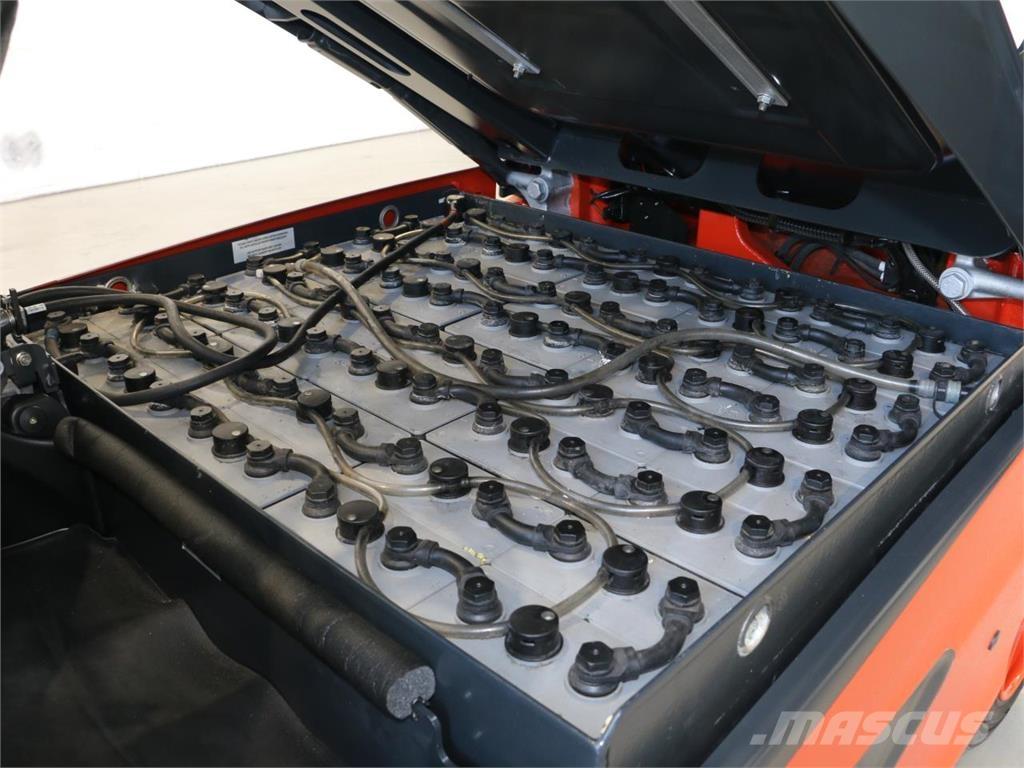 Linde E30L/387 Elmotviktstruckar